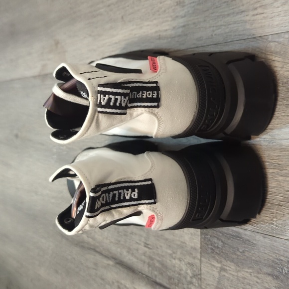 Palladium Revolt Ho TX Star Platform Boots - Picture 4 of 13